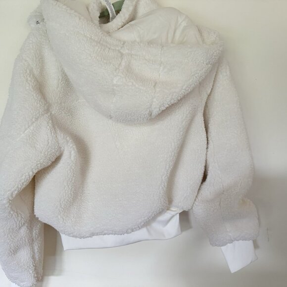Alo Yoga White Foxy Sherpa Jacket - Picture 8 of 10